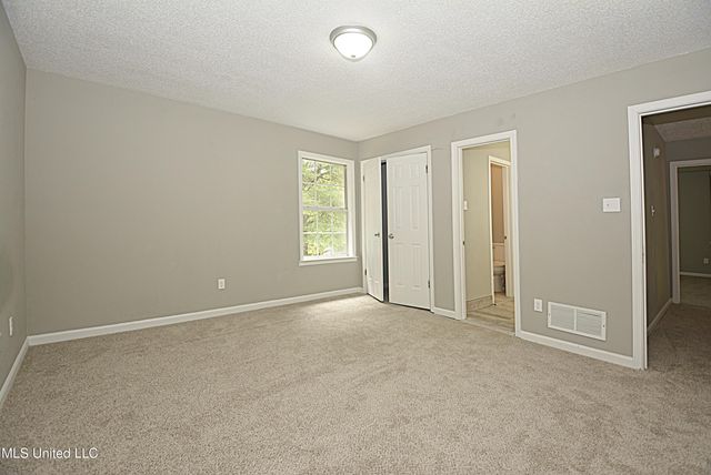 6280 Cherokee Drive, Olive Branch, MS 38654