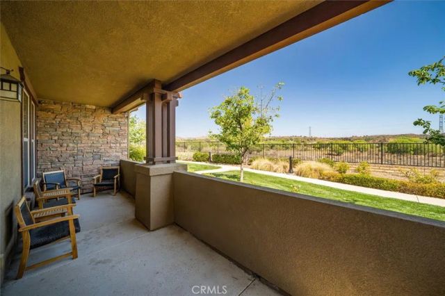 28600 Pietro Drive, Valencia, CA 91354