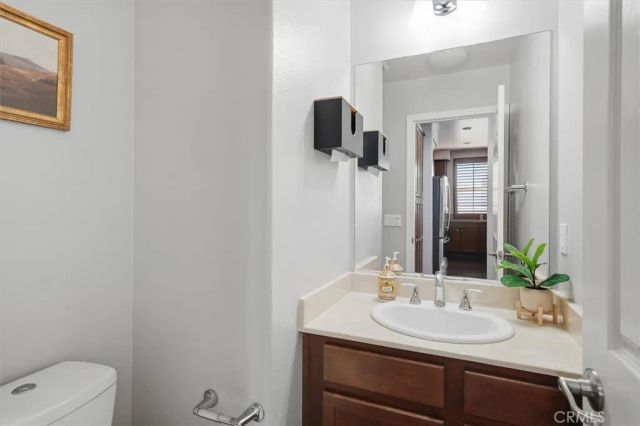 28600 Pietro Drive, Valencia, CA 91354