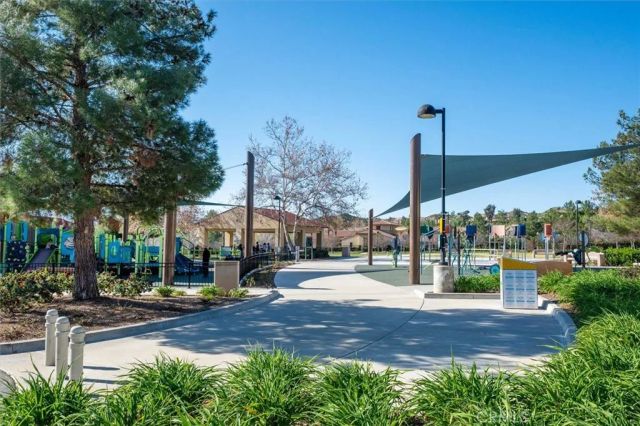 28600 Pietro Drive, Valencia, CA 91354