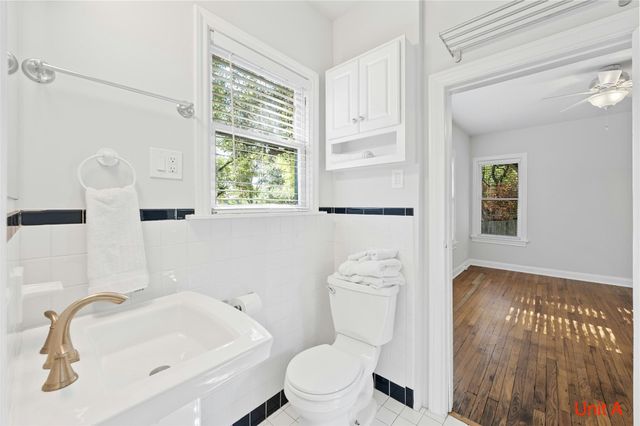 2301 W 10th ST, Austin, TX 78703