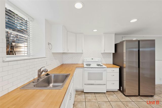 2301 W 10th ST, Austin, TX 78703