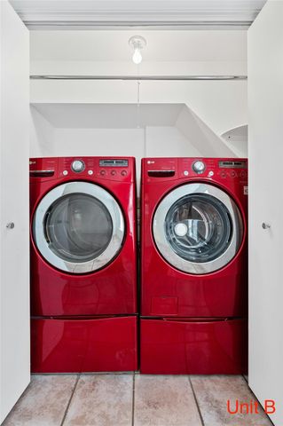 2301 W 10th ST, Austin, TX 78703