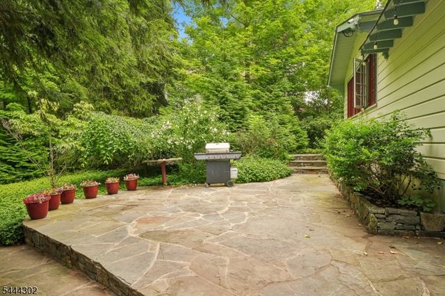 55 Raccoon Island Rd, Jefferson Twp., NJ 07849