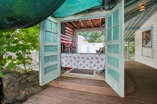 55 Raccoon Island Rd, Jefferson Twp., NJ 07849