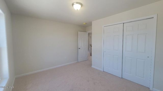 7 Jack Drive, Halfmoon, NY 12118