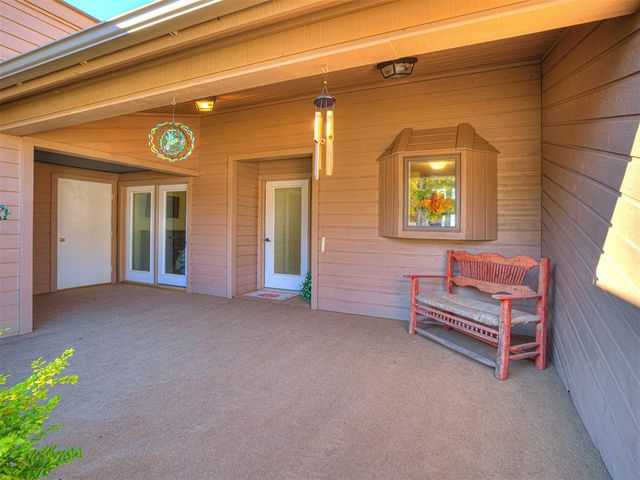 291 N Spinnaker Run 117, Eufaula, OK 74462