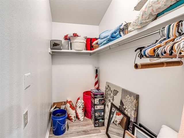 291 N Spinnaker Run 117, Eufaula, OK 74462