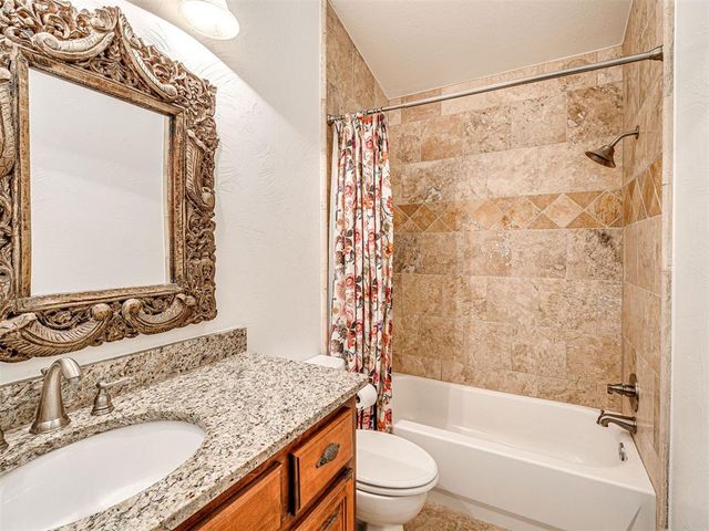 291 N Spinnaker Run 117, Eufaula, OK 74462