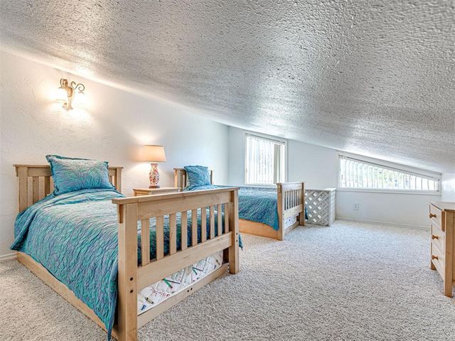 291 N Spinnaker Run 117, Eufaula, OK 74462