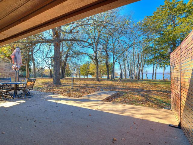 291 N Spinnaker Run 117, Eufaula, OK 74462