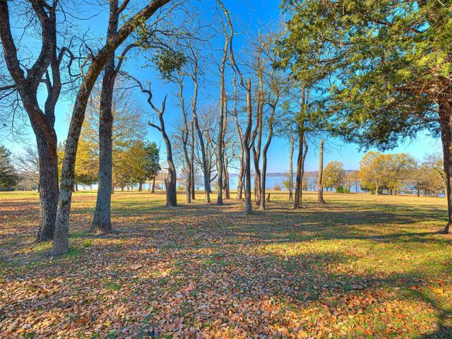 291 N Spinnaker Run 117, Eufaula, OK 74462