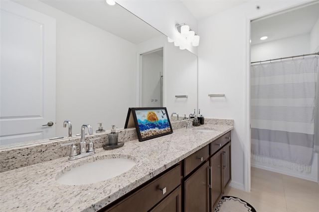 16508 STAR GRASS CIRCLE, Bradenton, FL 34211
