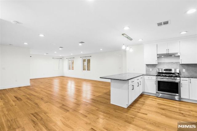 71 Saint Marys Place, Nutley, NJ 07110