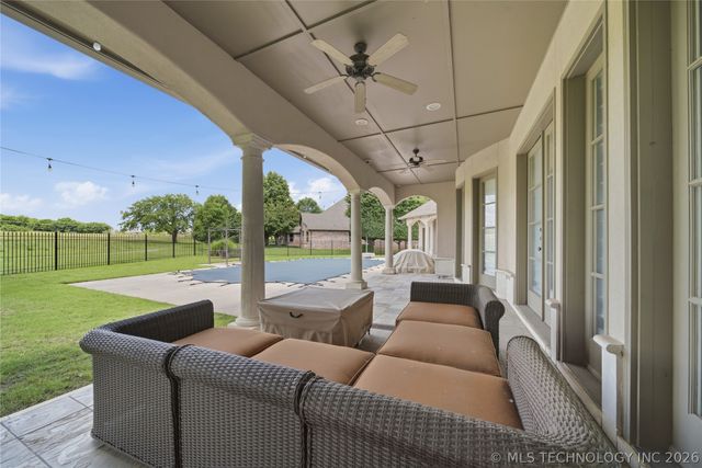 14832 S 53rd East Avenue, Bixby, OK 74008