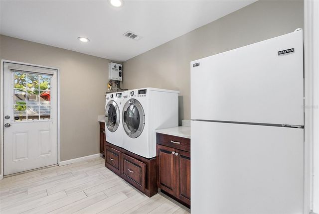 5080 OAKLAWN LANE, St Petersburg, FL 33708