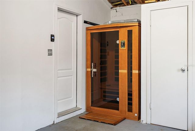 5080 OAKLAWN LANE, St Petersburg, FL 33708