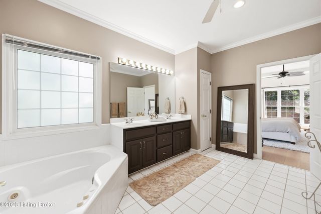 17120 Mallet Hill Dr, Louisville, KY 40245