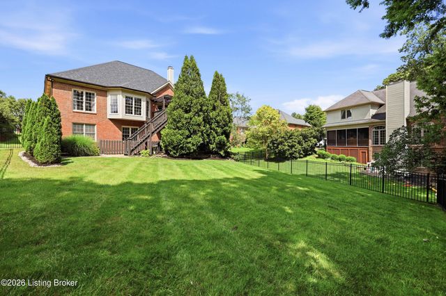 17120 Mallet Hill Dr, Louisville, KY 40245