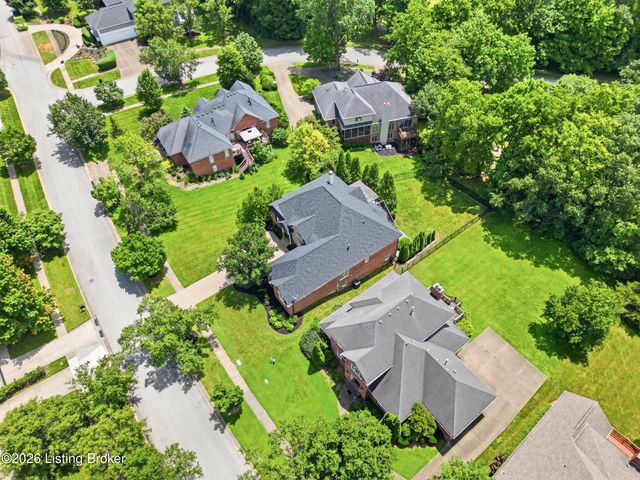 17120 Mallet Hill Dr, Louisville, KY 40245