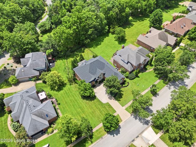 17120 Mallet Hill Dr, Louisville, KY 40245