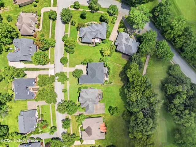 17120 Mallet Hill Dr, Louisville, KY 40245