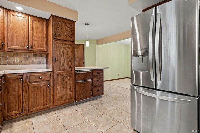 1805 Mayfield Drive, Goshen, IN 46526