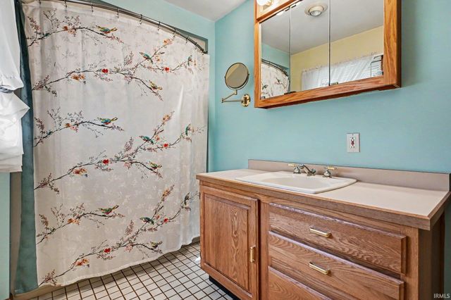 1805 Mayfield Drive, Goshen, IN 46526