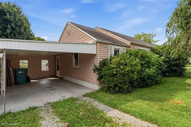 2316 42nd Street, Parkersburg, WV 26104