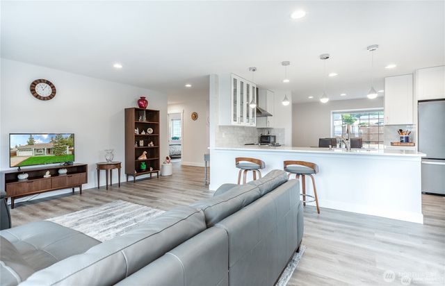 1517 SE Camano Drive, Camano Island, WA 98282