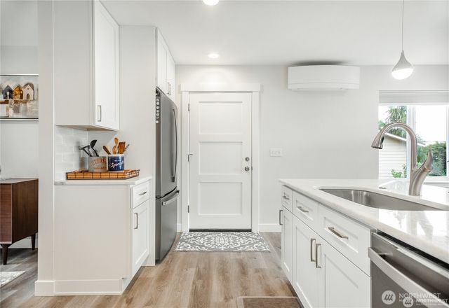 1517 SE Camano Drive, Camano Island, WA 98282