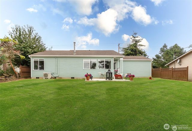 1517 SE Camano Drive, Camano Island, WA 98282
