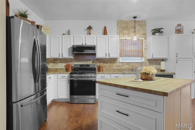 541 Wilmer Hollow Lane, Wentzville, MO 63385