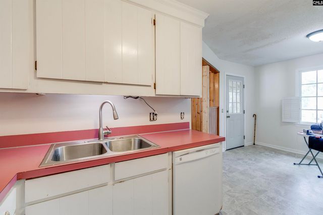 105 May Morning Court, Lexington, SC 29073
