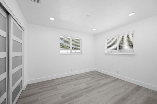2785 Reo Lane 1, Palm Springs, FL 33461