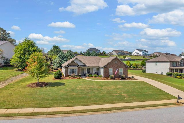 63 Scotts Bluff Drive, Simpsonville, SC 29681