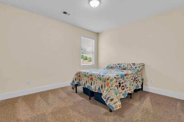 63 Scotts Bluff Drive, Simpsonville, SC 29681