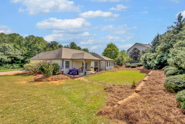 63 Scotts Bluff Drive, Simpsonville, SC 29681
