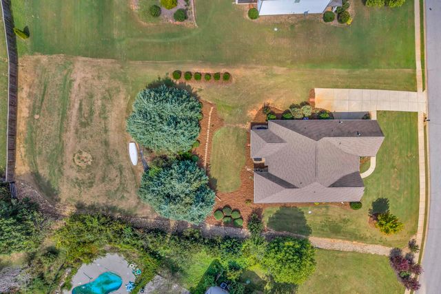63 Scotts Bluff Drive, Simpsonville, SC 29681