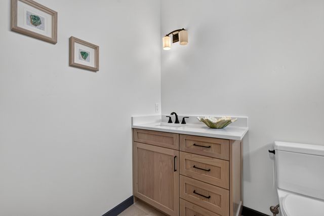 1425 6th Street SE, Rio Rancho, NM 87124