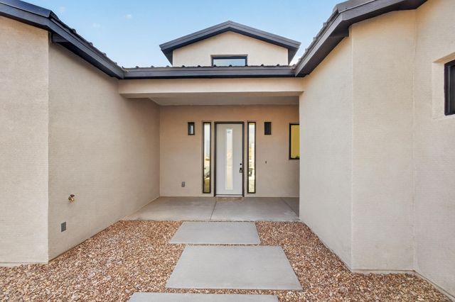 1425 6th Street SE, Rio Rancho, NM 87124