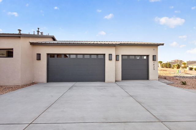 1425 6th Street SE, Rio Rancho, NM 87124