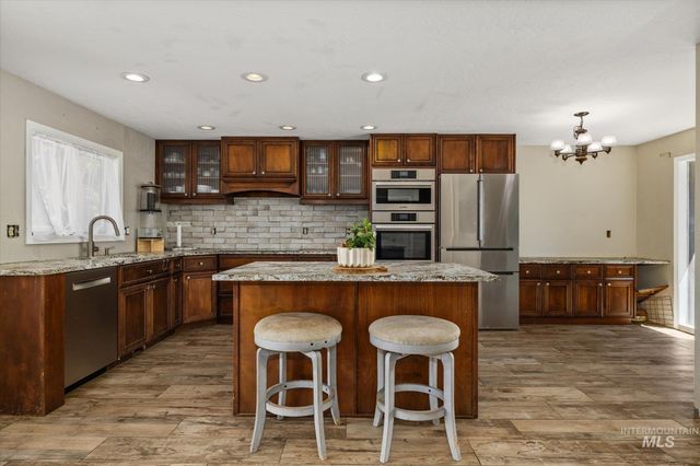 3829 S Constitution Way, Boise, ID 83706