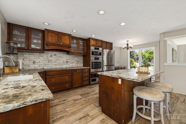3829 S Constitution Way, Boise, ID 83706