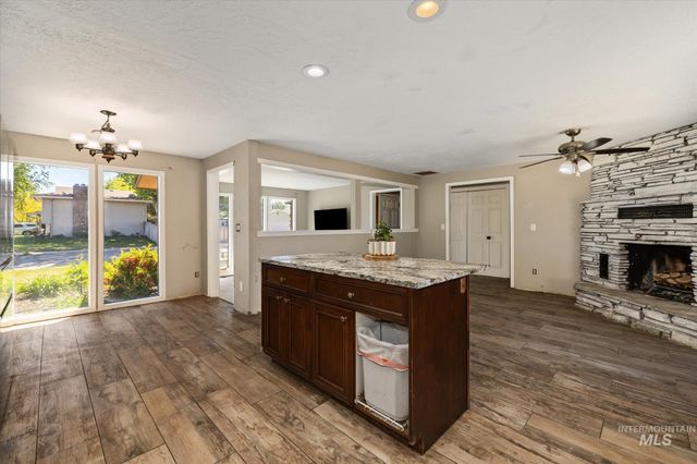 3829 S Constitution Way, Boise, ID 83706