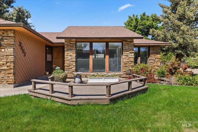 3829 S Constitution Way, Boise, ID 83706