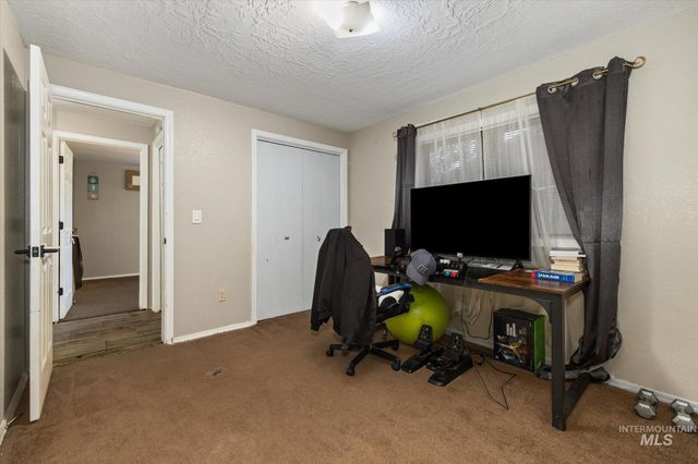 3829 S Constitution Way, Boise, ID 83706