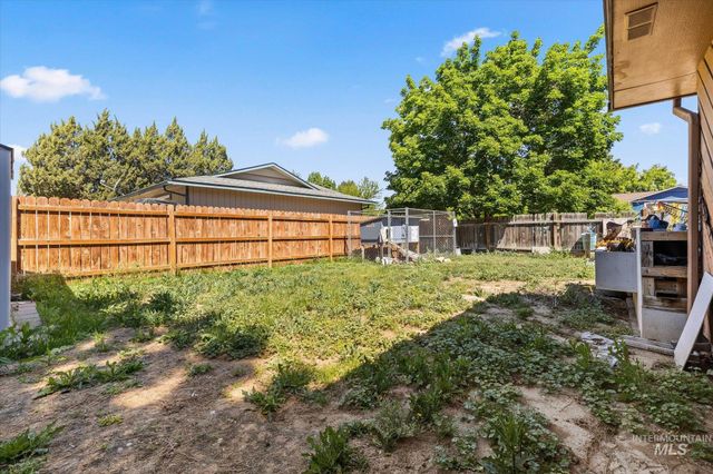 3829 S Constitution Way, Boise, ID 83706
