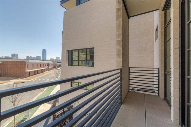 1325 N Dewey Avenue, Oklahoma City, OK 73103