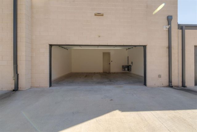 1325 N Dewey Avenue, Oklahoma City, OK 73103